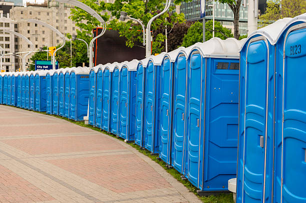 Best Deluxe Portable Toilet Rental  in Elton, LA